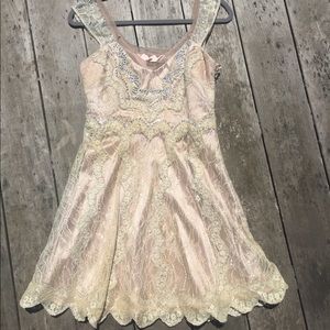Lace dress